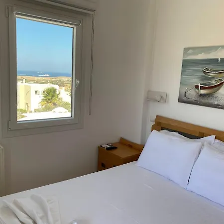 Willa & Stoudio Nomikos Paros